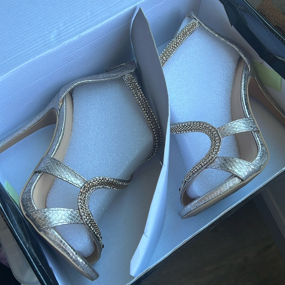 Thalia Sodi champagne snake